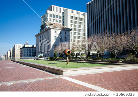 哥倫比亞大學 20669328