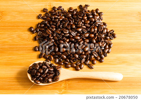 Coffee beans  20678050