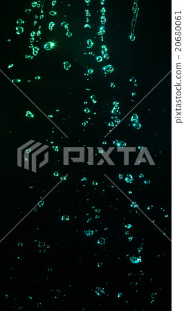 Abstract splashes of water 20680061