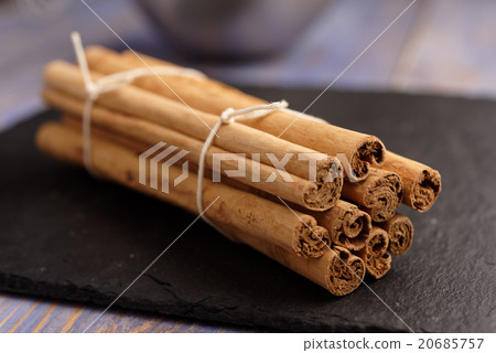 Ceylon Cinnamon sticks 20685757