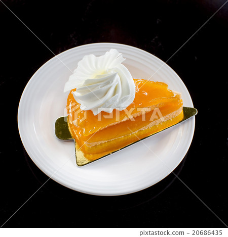 orange cake 20686435