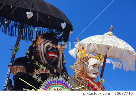Barong Landung - Balinese protective spirits. 20687710