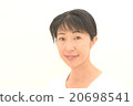 Middle women Middle women 20698541