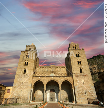 The Cathedral-Basilica of Cefalu, Sicily, Italy 20709741
