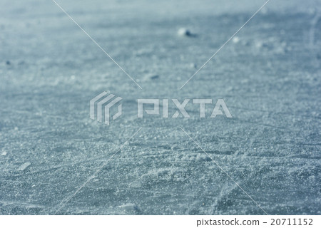 Ice rink bad. 20711152
