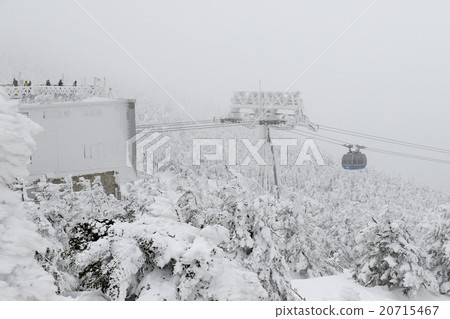 Zao Jizo mountaintop station Zao Jizo mountaintop station 20715467