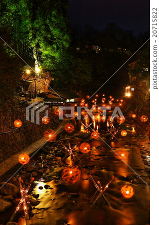Minamioguni Town, Kumamoto Prefecture, Kurokawa Onsen hot water light [Winter in February] 20715822