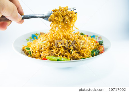 fried noodles 20717002