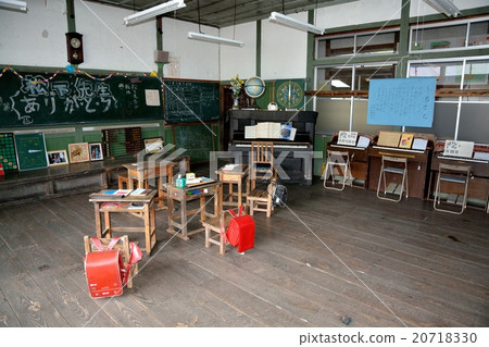 Minami Shinano Kisawa Okugisawa Elementary School Minami Shinano Kisawa Okugisawa Elementary School 20718330
