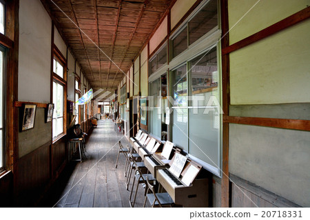 Minami Shinano Kisawa Okugisawa Elementary School 20718331