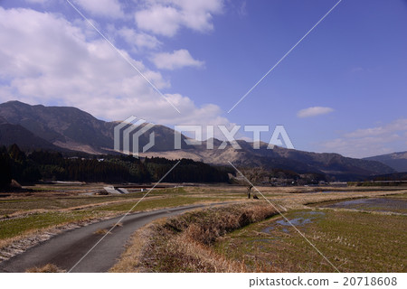 Scenery of Minamiaso village Scenery of Minamiaso village 20718608
