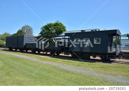 Hiroo line worms station 20719281