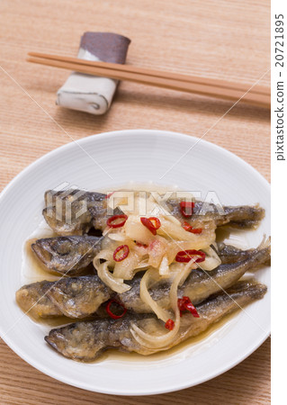 在泡菜的小馬鯖魚 20721895
