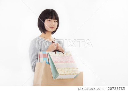 Ladies' junior high school students wearing lovely casual clothes Ladies' junior high school students wearing lovely casual clothes 20728785