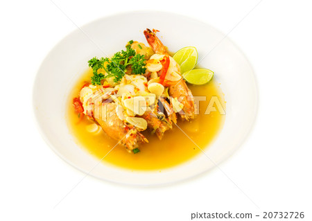 Boiled king prawns with garlic. isolated on white. Boiled king prawns with garlic. isolated on white. 20732726