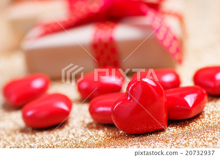presents presents 20732937