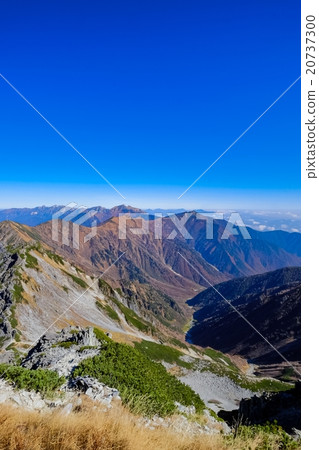 Climbing Mt. Nishinogi (101) 20737300