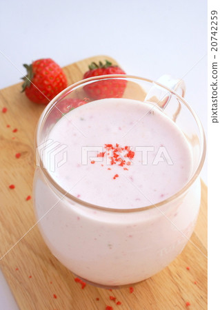 草莓冰沙 20742259