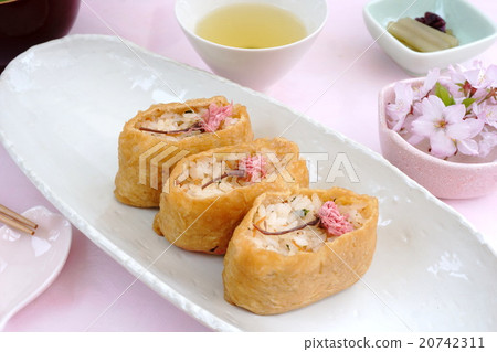 Spring's little things Spring's little things 20742311