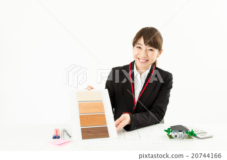 A woman who coordinates interior 20744166