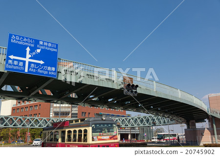 Aikatsu和圓形人行橋(Circle Walk),橫濱 Aikatsu和圓形人行橋(Circle Walk),橫濱 20745902