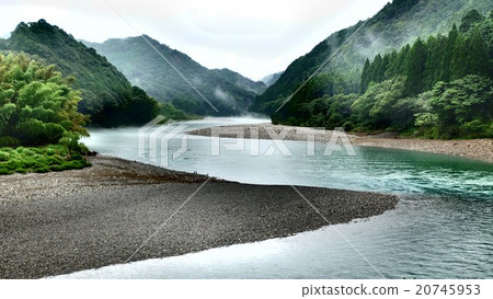 雨Guratogawa峽谷 20745953