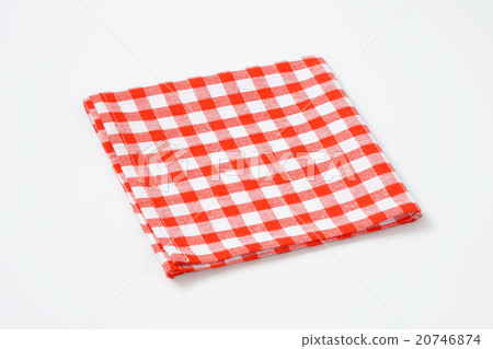 red and white napkin 20746874