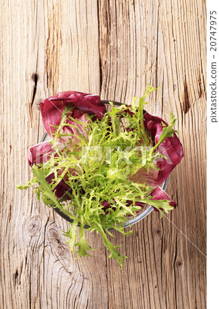 Salad greens Salad greens 20747975