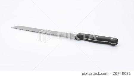 serrated bread knife 20748021
