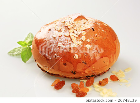 Sweet bread Sweet bread 20748139