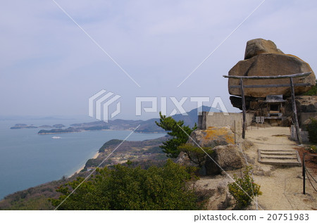 Heavy rock Heavy rock 20751983