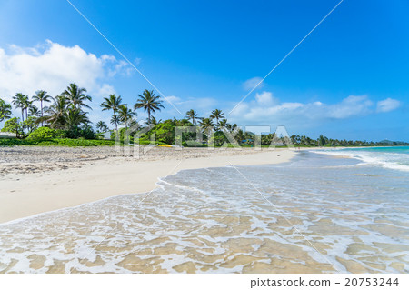 [Hawaii] Kailua Beach, Oahu 20753244