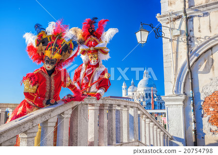 Amazing carnival masks in Venice, Italy 20754798