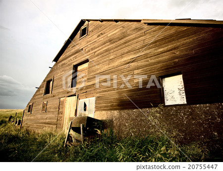 Abandoned Farm House 20755447
