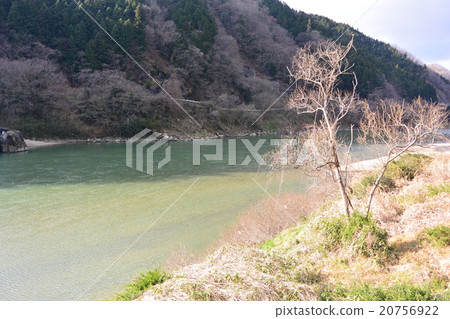 阿布庫馬河中部地區 20756922