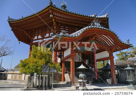 [Kofukuji Nanendou]奈良縣奈良市信之町48 20759074