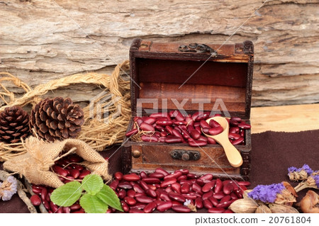 Dried red beans for cooking. Dried red beans for cooking. 20761804