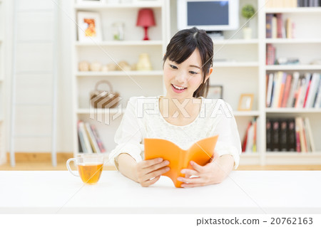 Female lifestyle image 20762163