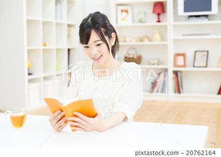 Female lifestyle image 20762164