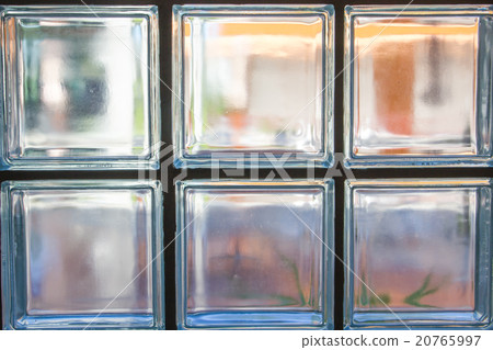 glass brick wall 20765997