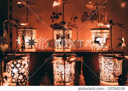 Some included christmas night lamps in the dark 20768109