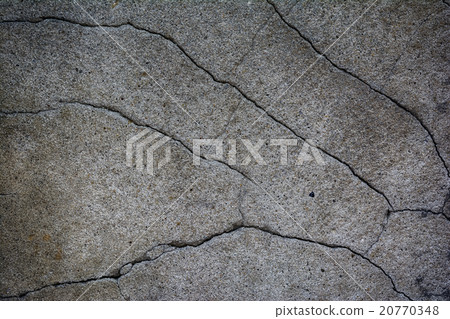 Wall with a crack 20770348