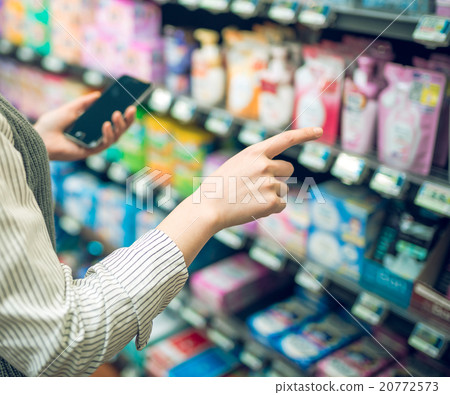 Shopping Shopping 20772573