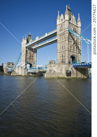 Historic London Historic London 20774817