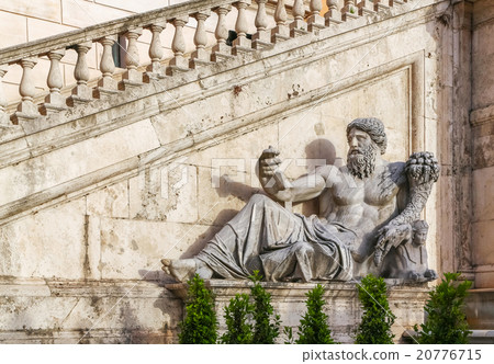 Sculpture of Ancient Roman Sculpture of Ancient Roman 20776715