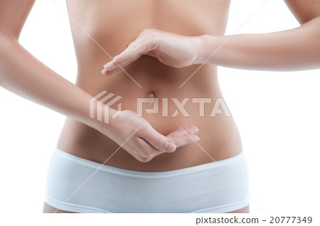 Pretty fit girl prefers only healthy eating 20777349