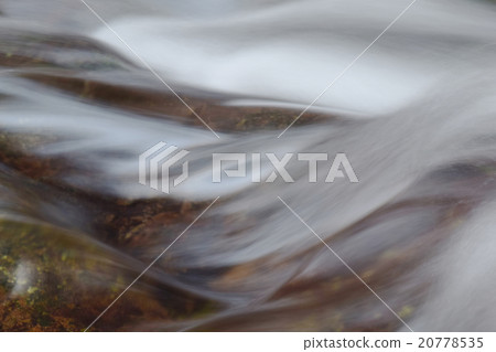 Clear flow Red Shrine Eighth Falls Flowing water 20778535