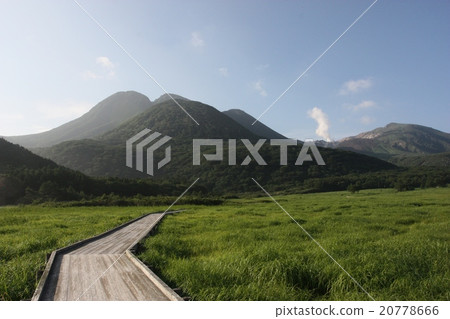從Nagahigahara高地和Mt. Iwo火山1的Namagata山 20778666