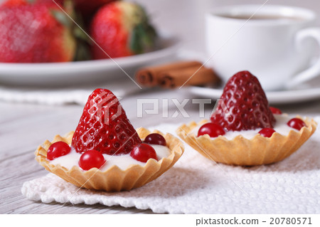 tartlets with strawberries, cranberries and cream tartlets with strawberries, cranberries and cream 20780571