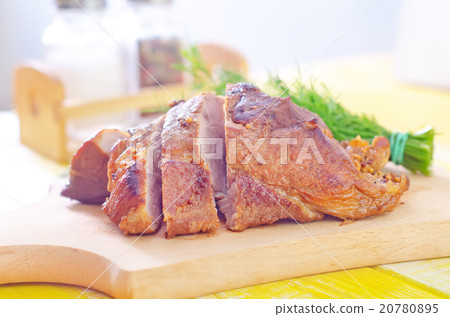 baked meat 20780895